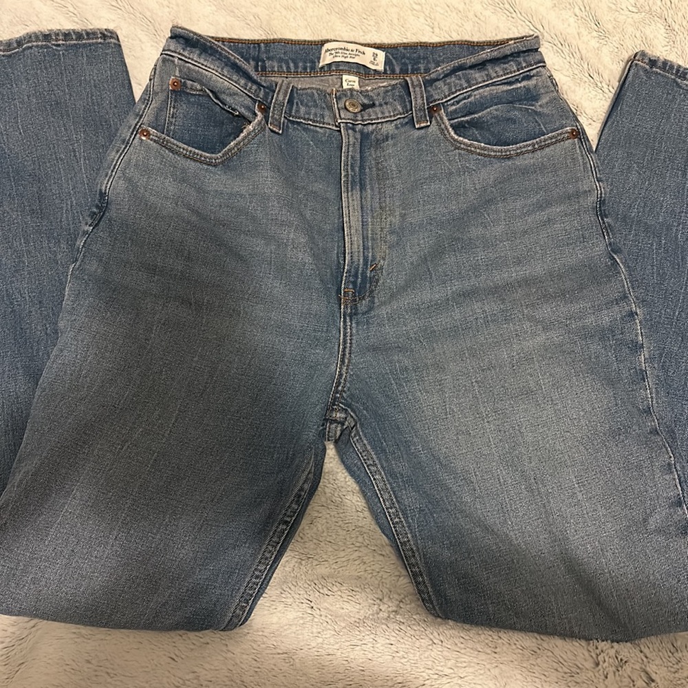 Abercrombie jeans - Picture 2 of 2